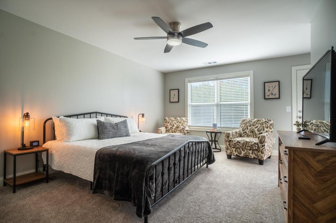 Par-Tee Haus I- Game Room & Hot Tub-Walk To Helen Exterior photo